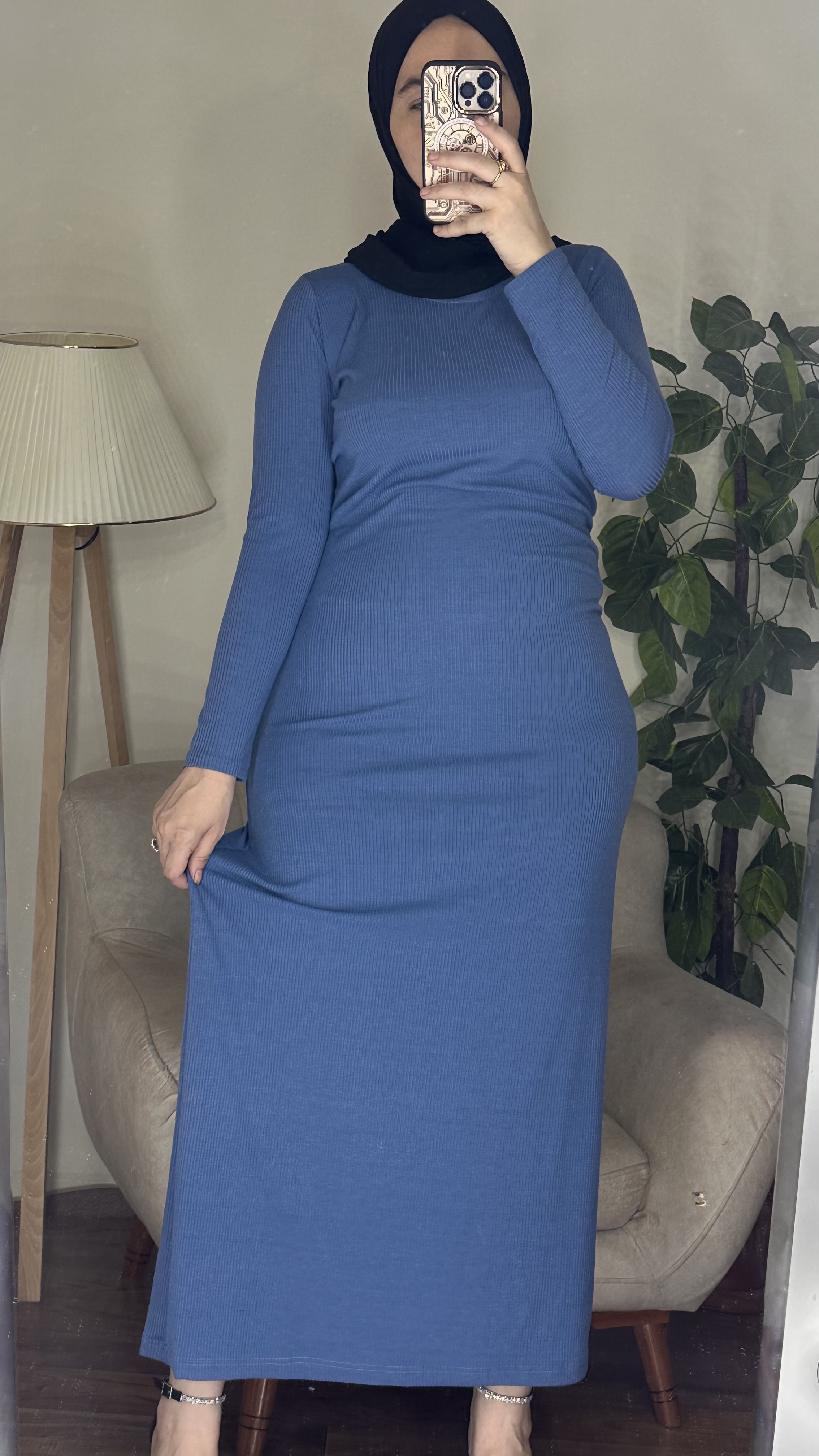 Robe droite simple image